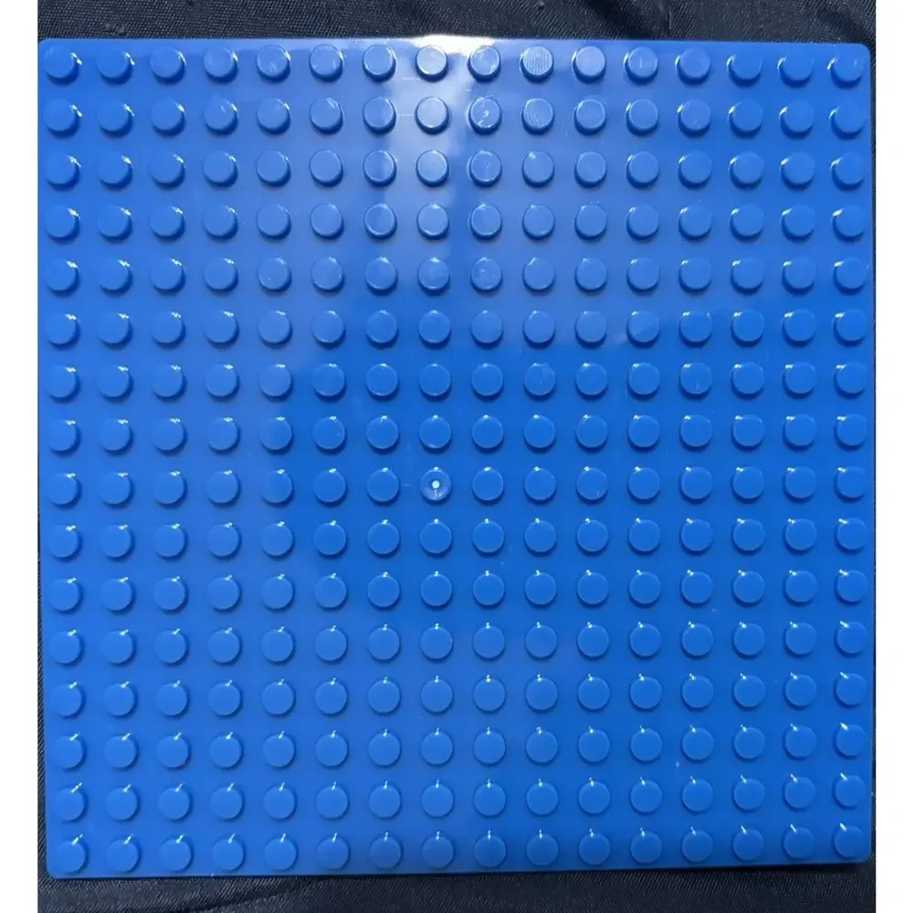 LEGO Red & Blue Storage Box With LEGOS, 2 Small Base and 1 Large Base EUC LOT